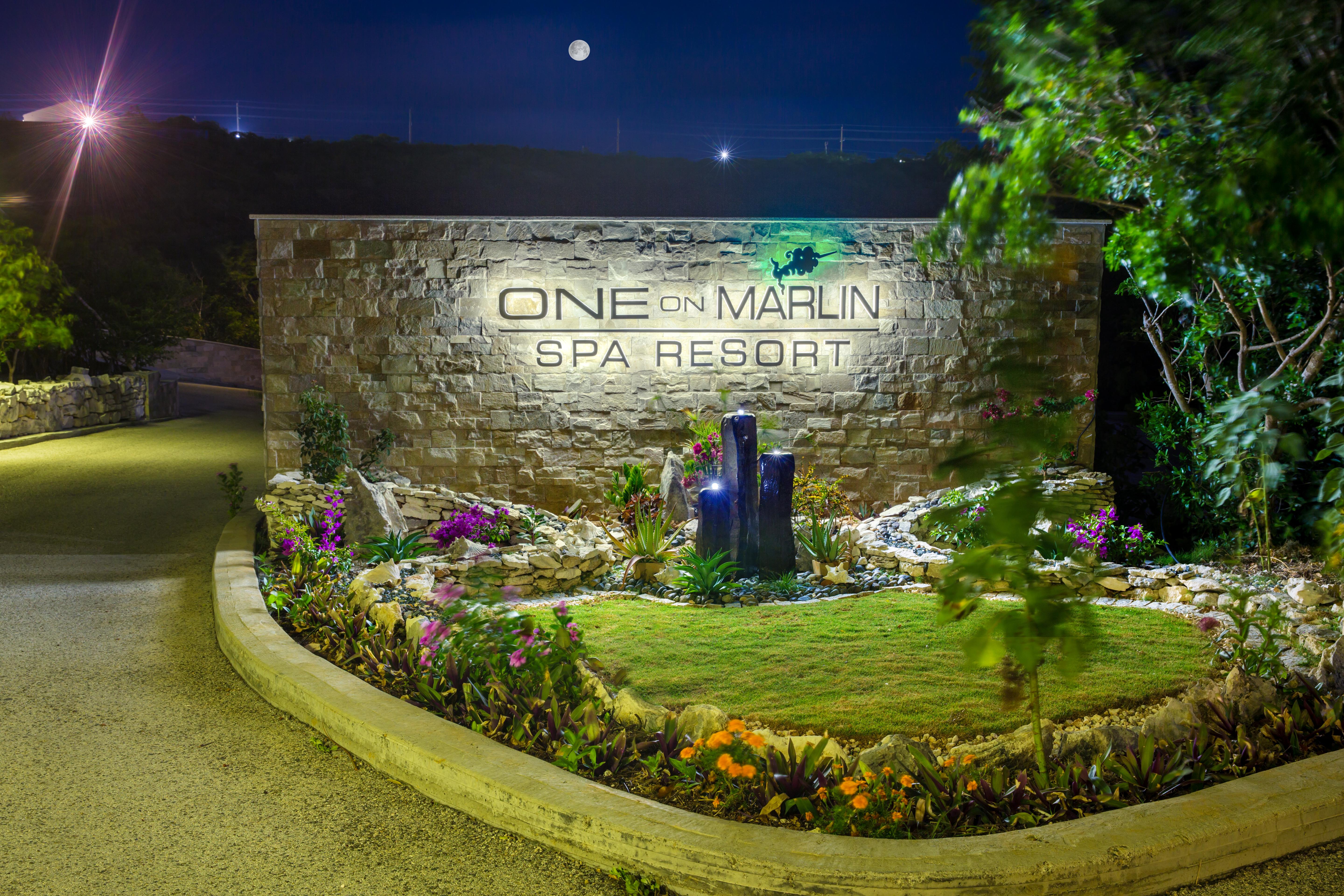 One On Marlin Resort (Adults Only) Turtle Cove Exterior foto